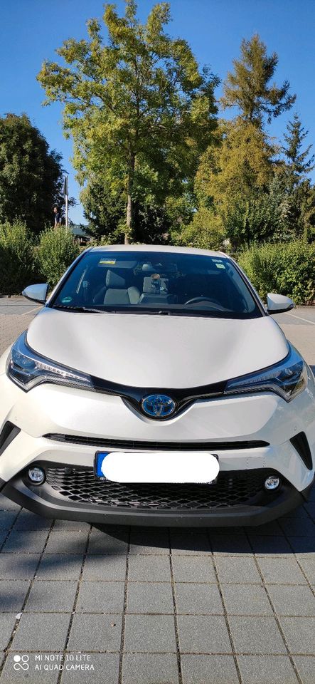 Toyota CHR Lounge in Wörth an der Isar