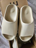 Adidas Yeezy Slide Bone || EU 44.5 Hessen - Offenbach Vorschau