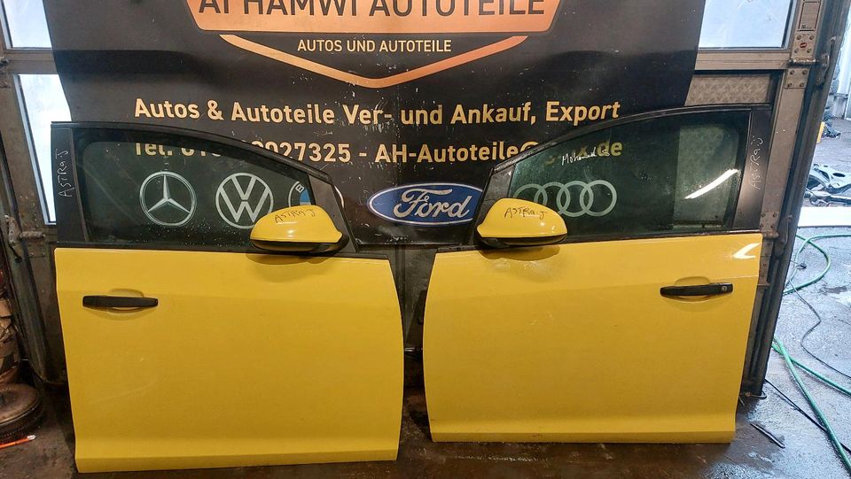 Opel astra J tür vorne R&L komplett Spiegel gut Zustand 2011 in Bochum