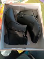 Stiefeletten Halbschuhe Stiefel Winterschuhe Gr. 39 schwarz Neu Sachsen-Anhalt - Mansfeld Vorschau