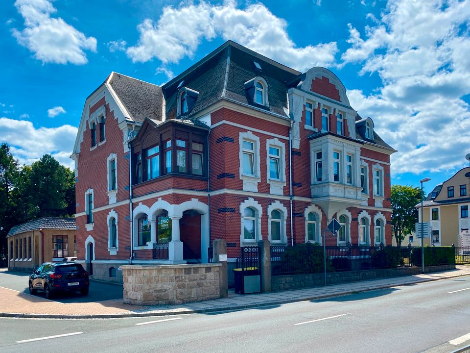 Großzügige 3-Raumwohnung in Fabrikanten Villa in Eibenstock