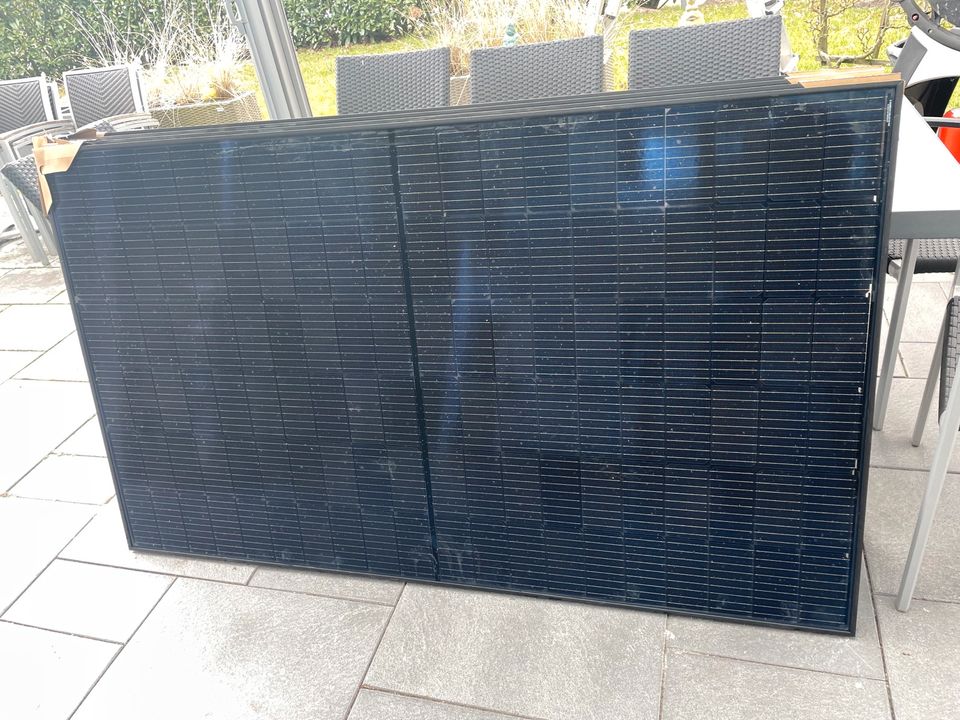 Balkonkraftwerk 2 x Ja Solar 405 Watt/p Black in Wiefelstede