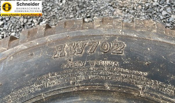 BKT 10.0/75-15.3 Reifen Baumaschinen-Profil in Bad Breisig 