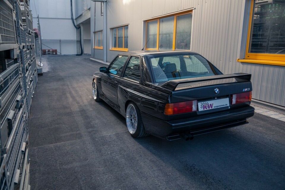 BMW E30 M3 KW Gewindefahrwerk V3 in Schorfheide