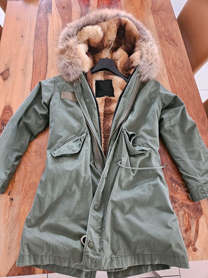 Exklusiver Parka von Miss & furs Gr. M 38 in Dortmund