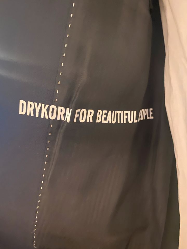 Drykorn Anzug 44 darkblue festlich Samtfliege Hemd review in München
