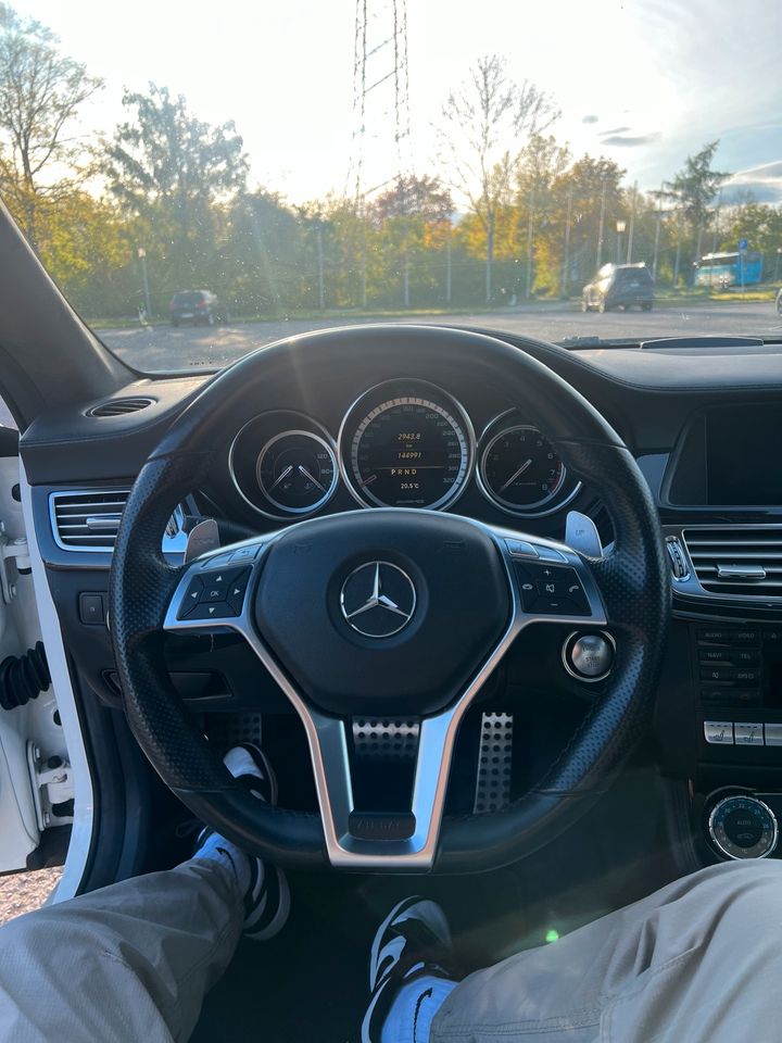 Mercedes CLS 63 AMG Scheckheftgepflegt in Sindelfingen