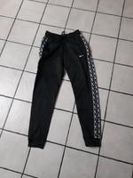 Nike Jogginghose und Hoodie Nordrhein-Westfalen - Hemer Vorschau