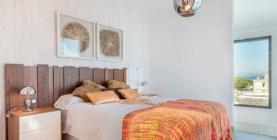 Neubau Luxus-Villen mit 3 Schlafzimmern, Dachterrasse, Meerblick in Bad Salzuflen