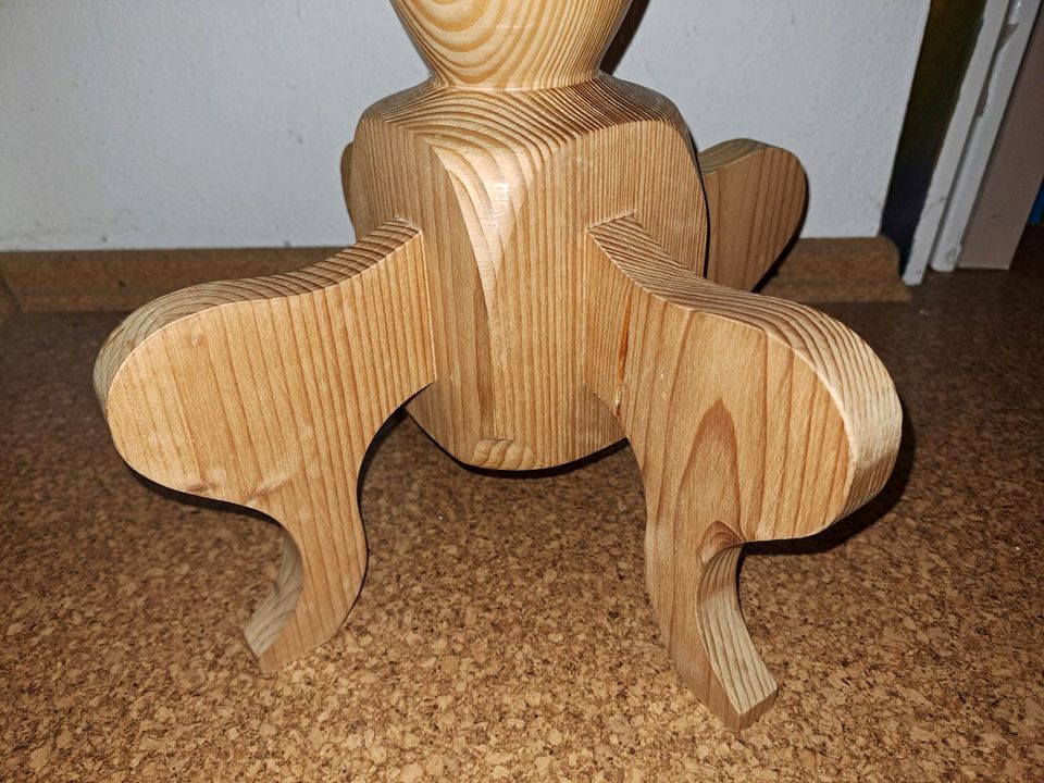 Kerzenständer aus Holz Handarbeit in Hohenbrunn