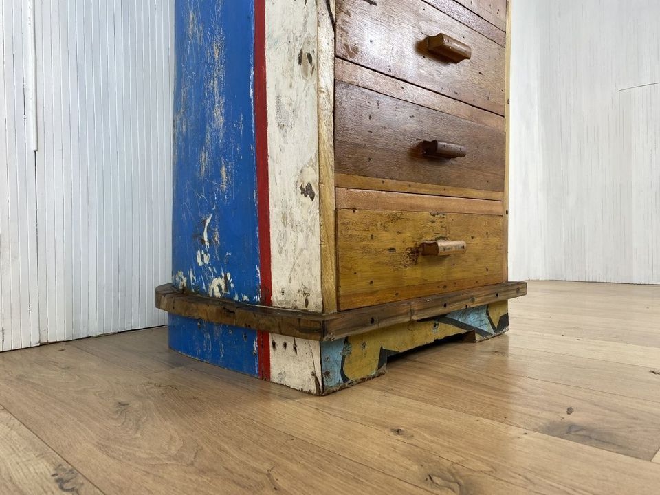 Boatwood by WMK # Besonders Regal mit Schubladen gebaut aus echtem Fischerboot , ein handgefertigtes Unikat aus massivem Teakholz # schmales Highboard Boot Eckregal Holzregal Bücherregal Bootsmöbel in Berlin