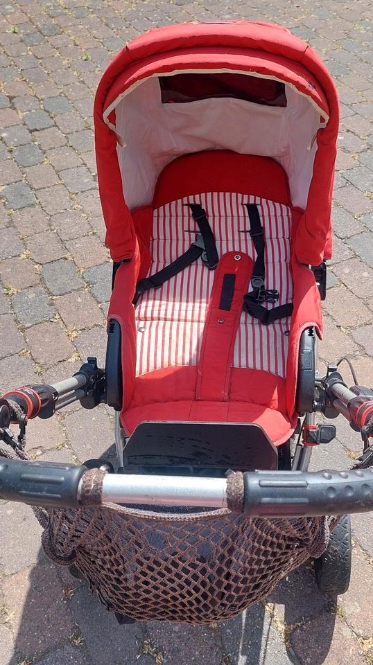 Hartan Kinderwagen (schwenkbar)mit Softtragetasche + viel Zubehör in Wunstorf