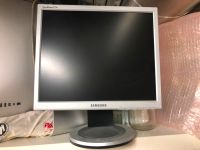 Samsung Monitor Model 713N S von 2005 Hamburg-Nord - Hamburg Fuhlsbüttel Vorschau