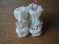 Babyschuhe für Mädchen (Neugeborene) -7 cm lang -Neu/Handarbeit Hessen - Hattersheim am Main Vorschau