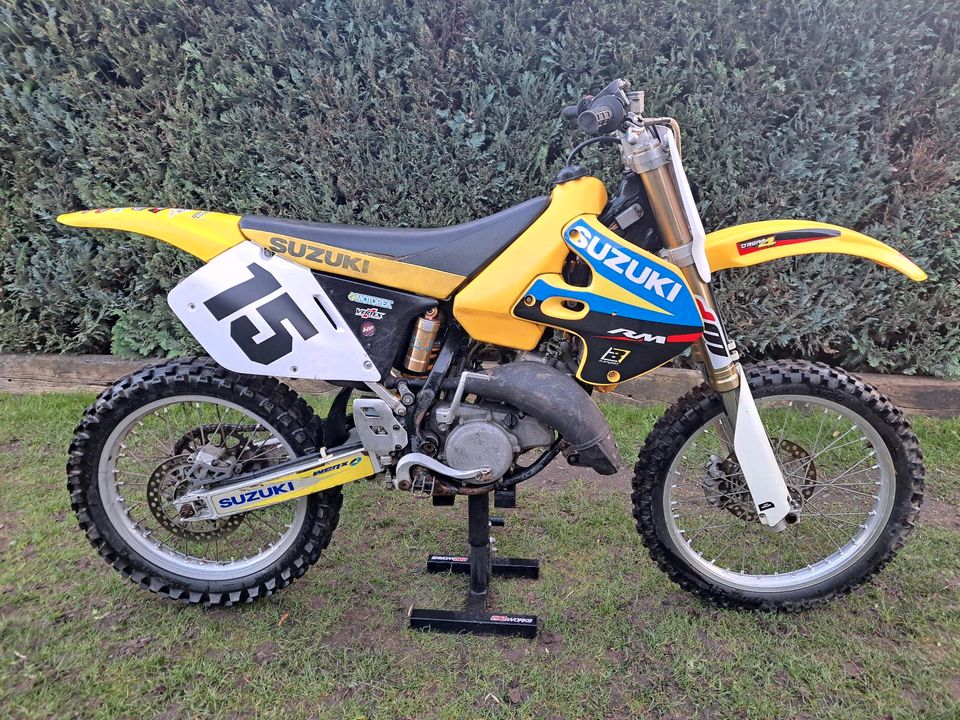 Suzuki RM 125 in Emmerich am Rhein