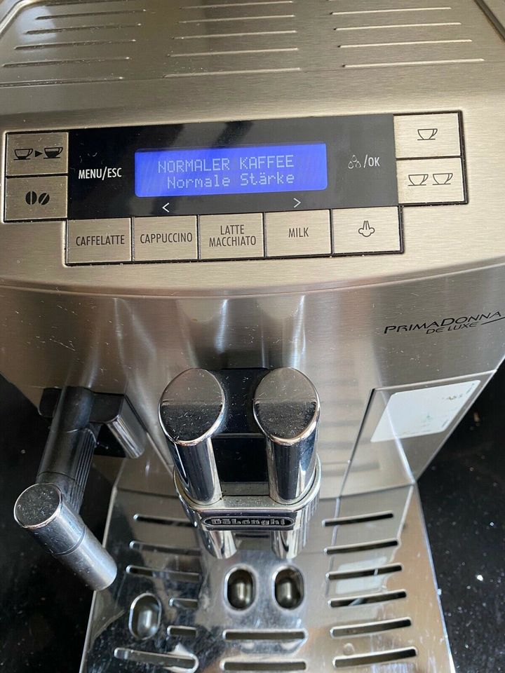 Delonghi PRIMADONNA S Deluxe Kaffeevollautomat in Kolbermoor