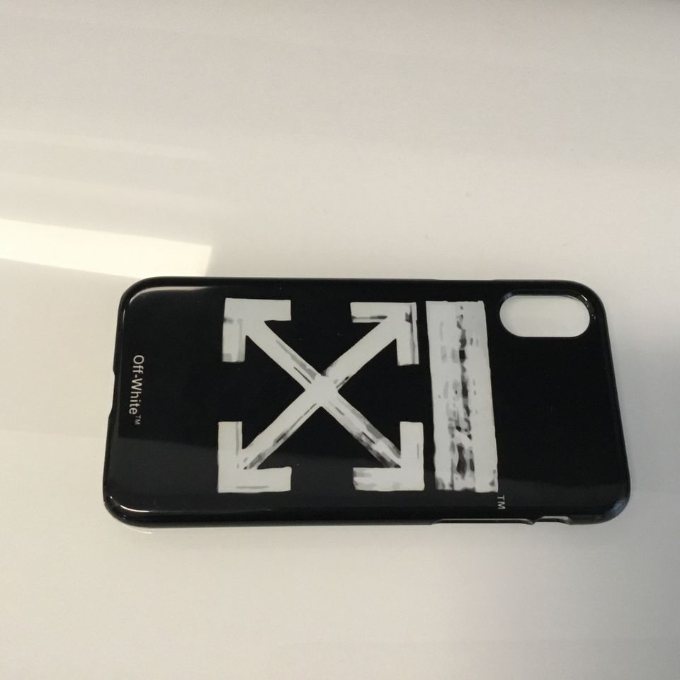 Original OFF-WHITE Handy SchutzHülle iPhone X Xs SaveCase mit Arr in Püttlingen