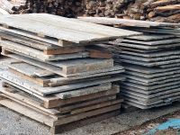 Schalungsbretter Paletten Sichtschutz Holz Brennholz Dielen Nordrhein-Westfalen - Werl Vorschau