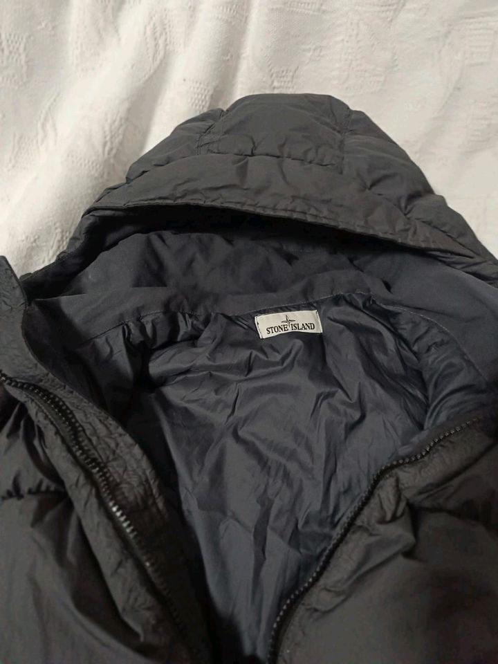 Original stone island Winterjacke Herren in Berlin