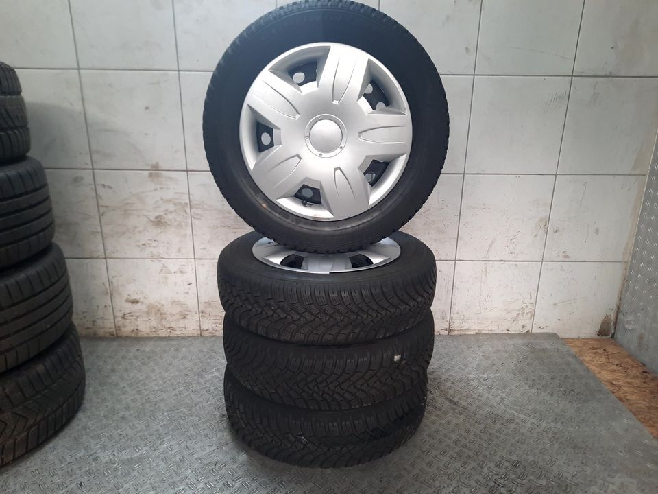 Toyota Falken Winterreifen Reifen Stahlfelgen 175 65 R15 15x5J in Gelsenkirchen