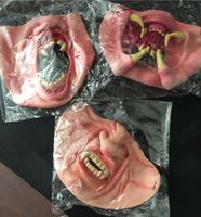 Versch. Gummi-Mundmasken, Masken Vampir, Alien, Predator,Monster Nordrhein-Westfalen - Lienen Vorschau