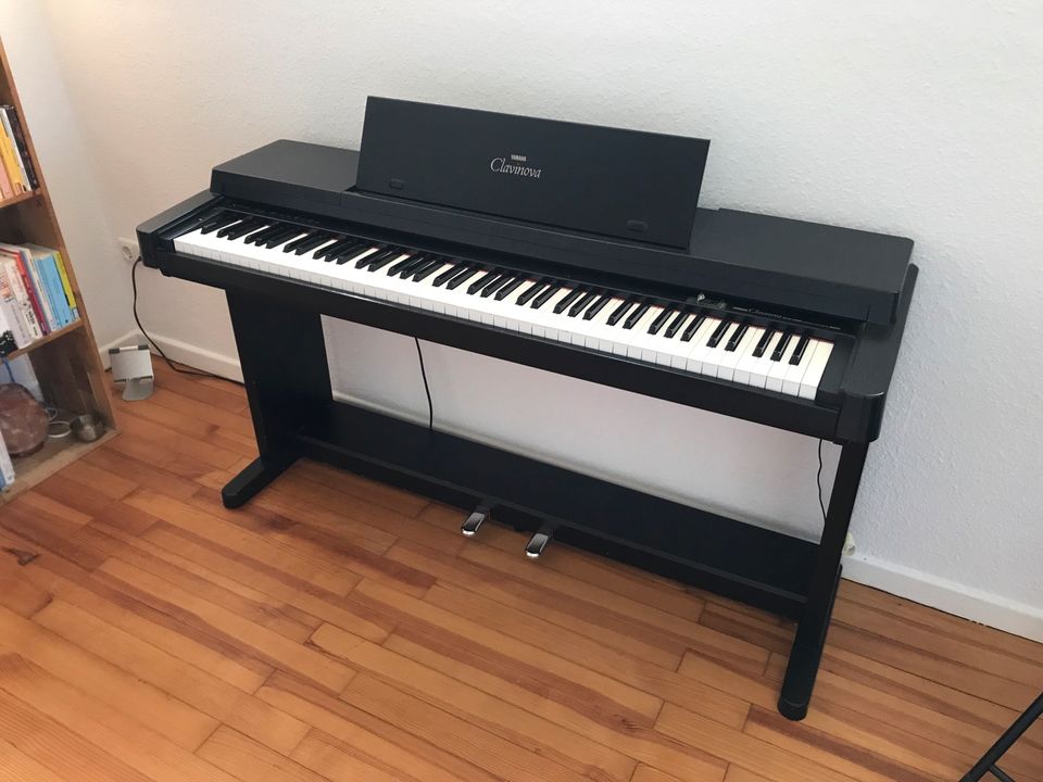 Clavinova CLP 360 in Saarbrücken