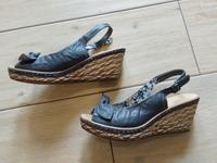 Sandalette jeansblau Größe 38 Sachsen - Oederan Vorschau