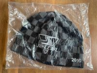 Red Bull Beanie Sebastian Vettel Mütze Formel eins F1 Sachsen-Anhalt - Wallstawe Vorschau