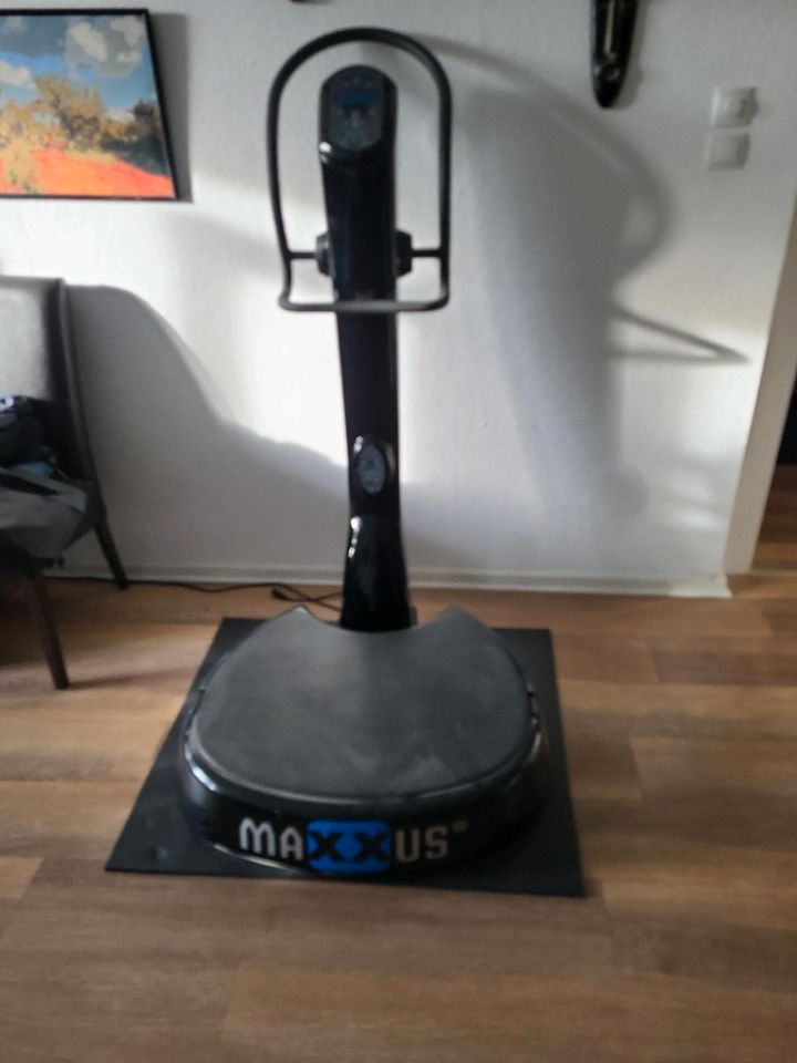 Maxxus Vibrationsplatte in Bremen