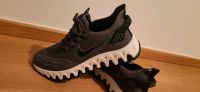 Nike Freizeit Turnschuh 37 Neu Nordrhein-Westfalen - Frechen Vorschau