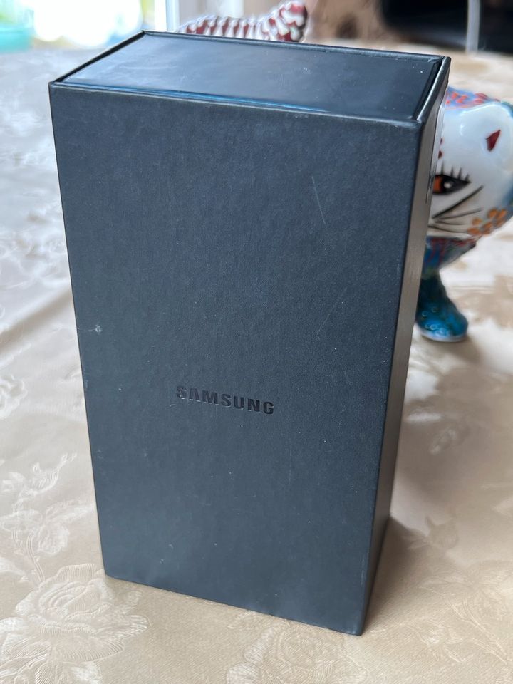 Samsung Galaxy S9 64GB, 4GB RAM Schwarz in Siegburg