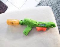 Spritzpistole Blaster XL 420 grün gelb orange XXL Tank Wasser Baden-Württemberg - Schwieberdingen Vorschau