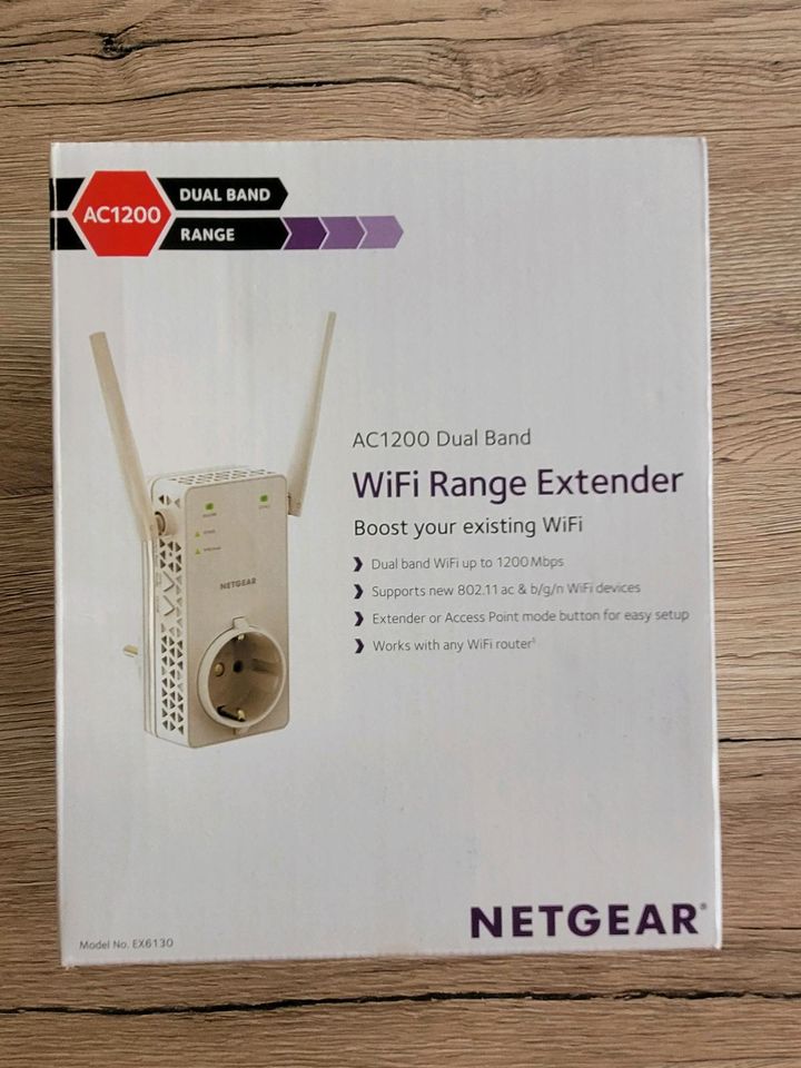 WiFi Range Extender AC1200 Dual Band in Pegnitz