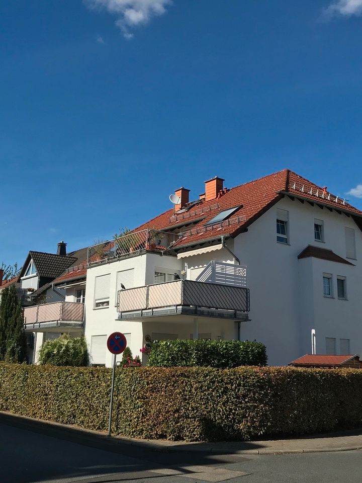 Provisionsfrei ! Loftartige DG Wohnung / Flörsheim/Main in Flörsheim am Main