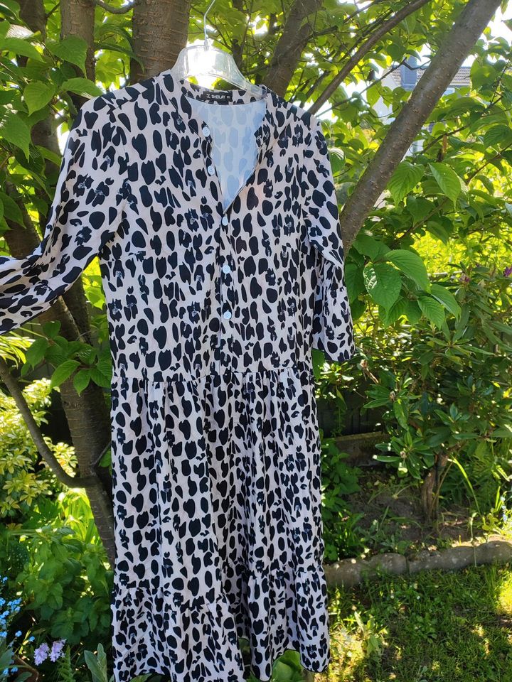 Kleid Sommerkleid Leopard Kleid Gr. S Sheilay Luftkleid in Siek