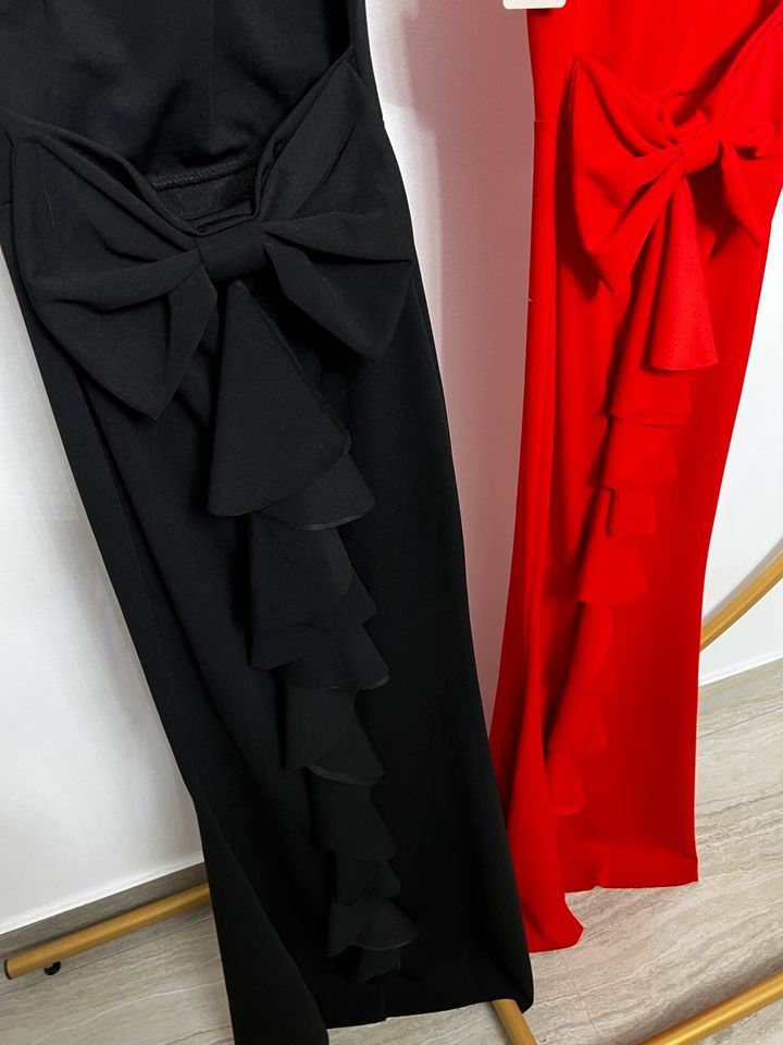 Damen Abendkleid rücken Dekolleté schleife Volant schwarz rot in Mainz