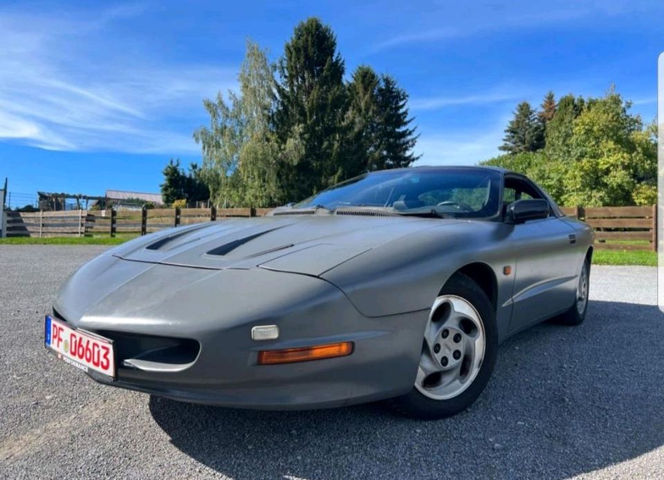 Verkaufe o tausche schönen old-youngtimer Pontiac Firebird V6 TÜV in Stuttgart