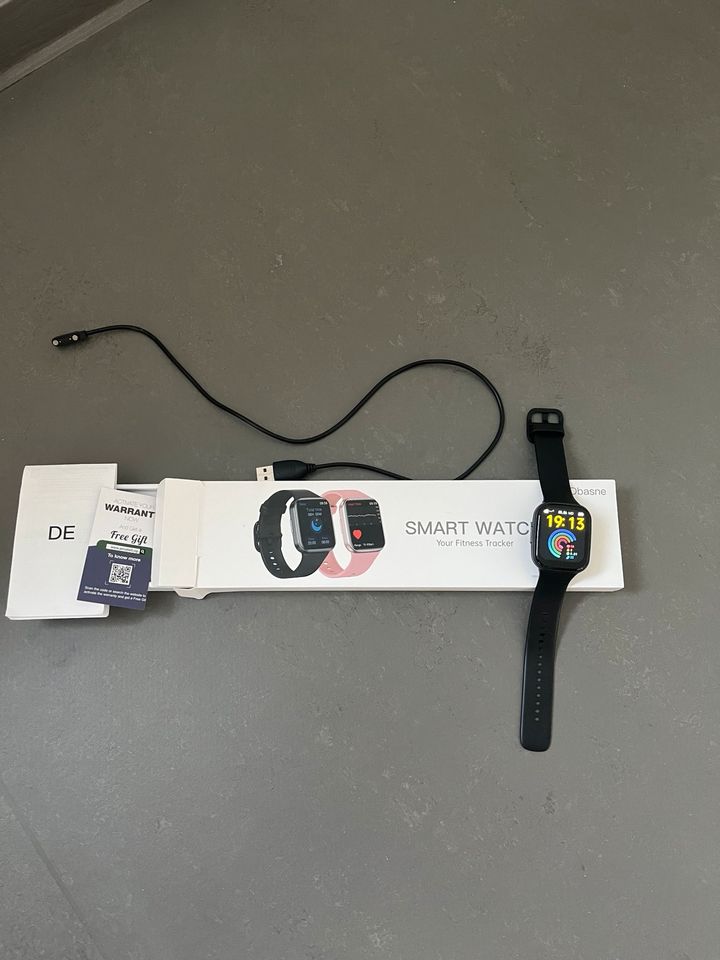 Dbasne Smart Watch Fitness Tracker in Sachsenheim