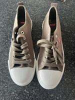 Levi’s sneaker 39 neu Schuhe Bayern - Kutzenhausen Vorschau