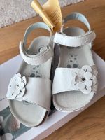 Chicco Sandalen weiß gr. 27 neu Hessen - Hochheim am Main Vorschau