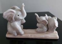 Porzellan-Skulptur: Kleines Elefanten-Trio Eimsbüttel - Hamburg Harvestehude Vorschau