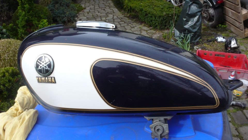 Yamaha SR 500 Lacksatz Tank seitedeckel ORIGINALLACK in Altenberge