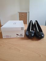 Pumps, schwarz, Gr. 40, echt Leder. NEUWERTIG! Nordrhein-Westfalen - Mönchengladbach Vorschau