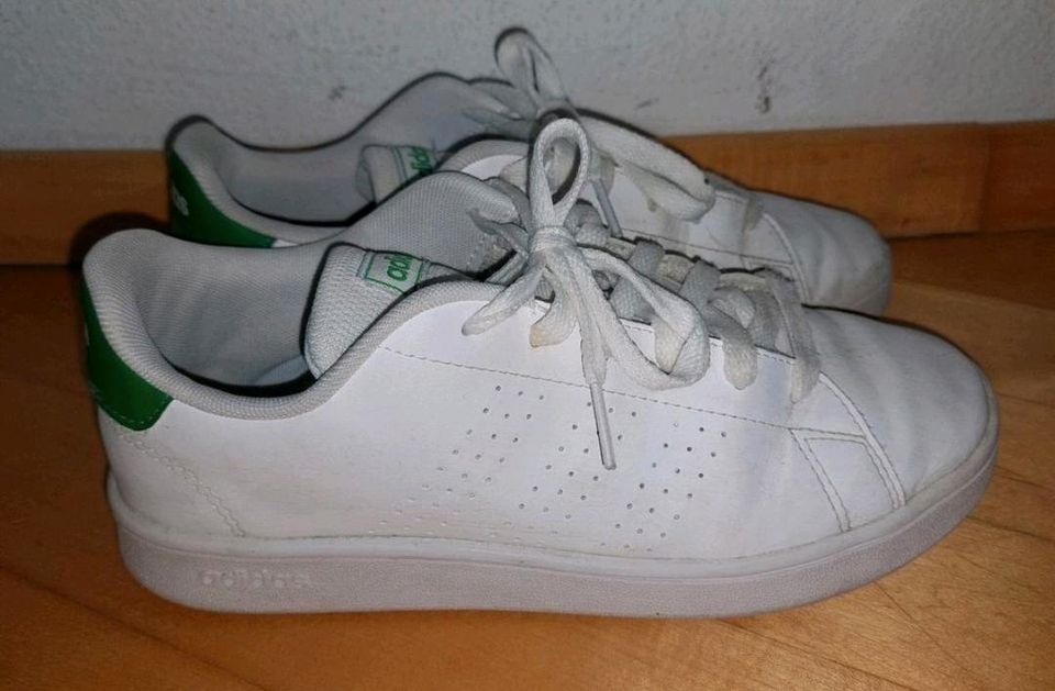 Verkaufe Adidas Sneakers; Gr. 38 in Wegscheid