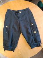 Adidas kurze Hose/ Freizeithose schwarz Größe 40 Bayern - Waldmünchen Vorschau