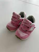 New Balance Kinderschuhe Gr. 21,5 Hessen - Guxhagen Vorschau