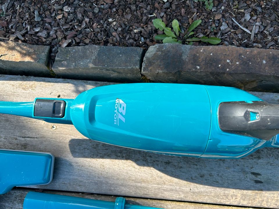 Makita Akku Handstaubsauger 18V in Bad Münstereifel