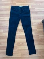 Schwarze Levi’s skinny 711 Damen Friedrichshain-Kreuzberg - Friedrichshain Vorschau