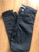 Jeans 140 H&M schwarz wie neu Bayern - Baiersdorf Vorschau