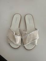 Weiße Sandalen mit Stoff Duisburg - Rheinhausen Vorschau